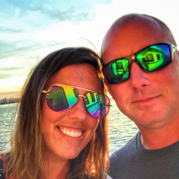 Meet your Posher, Erika - Picture 1 of 1